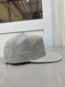 Casquette 7 panneaux haute performance avec broderie cerf, casquette snapback d'extérieur, logo personnalisé, casquette trucker légère, fabriquée au Vietnam - Product Image 2