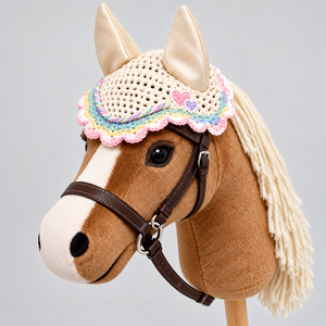 Bonnet de cheval de compagnie haut de gamme, fabriqué avec des matériaux doux et un look élégant, offrant une couverture confortable, un confort durable et un usage ludique. - Product Image 4