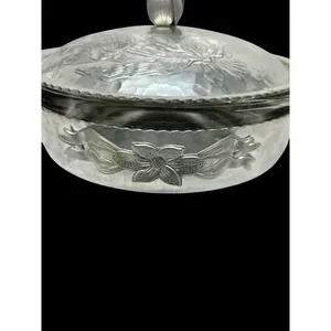 Casserole classique en acier inoxydable robuste |   Durable et antiadhésif avec une finition élégante - Product Image 2