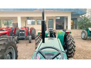 รถแทรกเตอร์ Massey Ferguson MF รุ่นใหม่สำหรับการส่งออก - Product Image 3