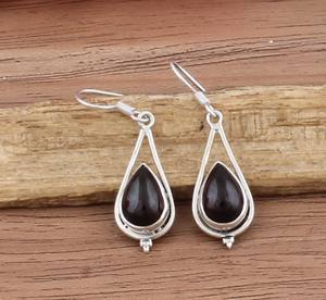 ต่างหูห้อยพลอยโกเมนแดงธรรมชาติ ขายส่ง เงินแท้ 925 ทำด้วยมือ ต่างหูห้อยประดับอัญมณี สำหรับงานแต่งงานและงานปาร์ตี้ - Product Image 3