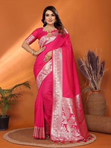 Sari en soie Banarasi avec travail de tissage, style moderne, pour les occasions de fête, Diwali et mariages, longueur au sol - Product Image 4