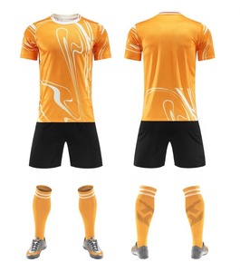 Uniformes de Fútbol Personalizados Unisex, Camisetas de Secado Rápido, 100% Poliéster, Antibacterianas, Anti-UV, Transpirables - Product Image 3