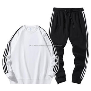Conjunto Deportivo Personalizado para Hombre con Logotipo, Sudadera con Capucha y Pantalones Deportivos Casuales de 2 Piezas - Product Image 1