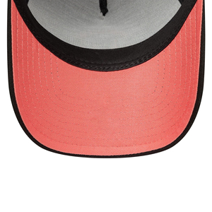 Casquette Trucker à Visière Courbe en Maille avec Broderie Intégrale et Logo Personnalisé – Style Formel et Extérieur - Product Image 5