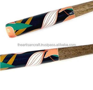 Ensemble de service à salade en bois rustique écologique fait à la main Ustensiles de cuisine naturels avec artisanat artisanal comprenant un bol et une cuillère - Product Image 6