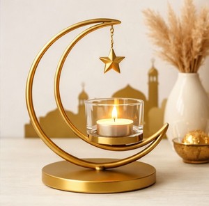 Support de bougie en verre en forme de croissant de lune doré pour la décoration de la maison pour le Ramadan et l'Aïd, idéal pour les bougies chauffe-plat. - Product Image 6