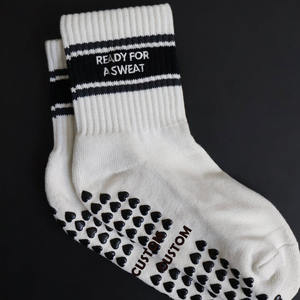 Chaussettes de yoga et de pilates pour femmes personnalisées, antidérapantes, respirantes, écologiques, en coton, élasthanne et polyester, brodées - Product Image 4