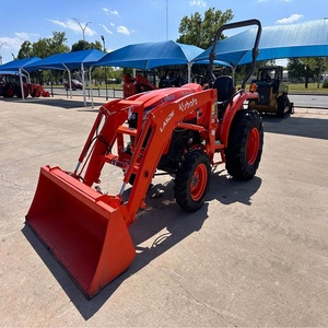 Tractor Agrícola Kubota L3902 de Primera Calidad con Potente Rendimiento y Operación Confiable en el Campo - Product Image 3