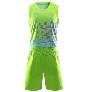 Conjunto de Baloncesto de Alta Calidad para Jóvenes, Uniformes de Baloncesto Personalizados, Paquetes con Ofertas, Uniforme de Baloncesto Sublimado de Secado Rápido - Product Image 5