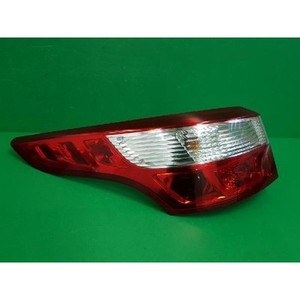 Luz Trasera Izquierda Usada Latitude 265550030R - Product Image 1