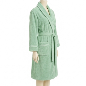 Peignoir long en satin pour femme, chaud et doux en polaire, couleur unie, avec capuche et cordon de serrage - Product Image 5
