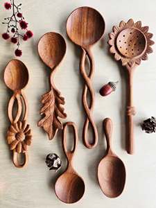 Cucharas de Madera Talladas a Mano al por Mayor con Mango Único en Forma de Corazón de 16 cm, de Fresno, Acacia, Madera de Redwood y Jaca - Proveedor de Vietnam - Product Image 3