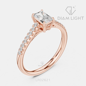Bague de fiançailles en or blanc 14 carats avec diamant de laboratoire certifié IGI, taille radiant 0,66 carat, bijoux fins - Product Image 4