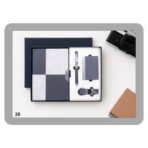 Coffret Cadeau Personnalisé en Cuir PU Gaufré pour Entreprise : Agenda, Stylo, Porte-clés, Porte-cartes, Parfum – Idéal pour Cadeau d'Entreprise, Remise de Diplôme, Rentrée Scolaire - Product Image 3