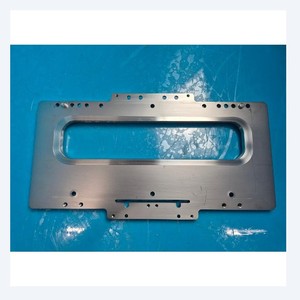 Aislador Cerámico Inferior AMAT 0040-76266 Usado Como Parte de Equipos Semiconductores Legacy - Product Image 3