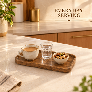 Plateau de service rectangulaire moderne en bois naturel |   Coins arrondis, bord surélevé, surface lisse, poignées intégrées, multifonctionnel - Product Image 4