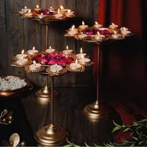 Candélabre en laiton avec plusieurs supports pour bougies, pour activités religieuses, ensemble de supports à bougies en métal durable - Product Image 2