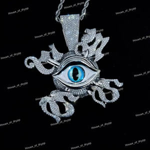 Collar con Colgante Iced Out, Elaborado en Plata de Ley 925 con Brillante Diamante Moissanita, Joyería de Lujo - Product Image 2