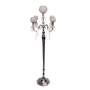 Chandeliers en métal à 5 bras faits à la main, candélabres de Noël personnalisables, centres de table, bougeoirs de mariage - Product Image 2