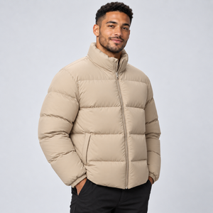 Vestes matelassées pour hommes sur mesure, conçues avec des matériaux de qualité, un rembourrage confortable et des coupes contemporaines pour les marques de mode et la vente en gros. - Product Image 4