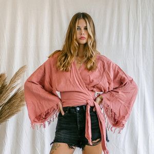 Blusa Kimono Rosa de Algodón Orgánico para Mujer, Estilo Boho, Corte Crop, Manga Ancha, para Verano, Manga Larga, con Lazos, Atuendo de Vacaciones - Product Image 3