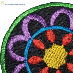 Écussons en tissu personnalisés, broderie de précision, qualité supérieure, accessoires décoratifs pour uniformes et vêtements, en vente - Product Image 2