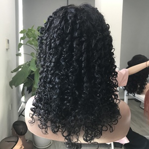 Vente en gros prix d'usine Pixie Jerry perruque de cheveux bouclés pour les femmes prix abordable produit de luxe tendance de cheveux humains vietnamiens - Product Image 1