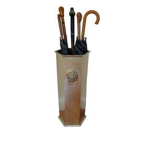 Porte-parapluie élégant en laiton antique avec poignée en forme de lion pour la décoration intérieure, sur pied, capacité unilatérale - Product Image 1