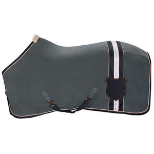 Waterproof Horse Turnout Rug With High Neck And Large Tail Flap Oxford Fabric Outdoor Use All Seasons Protection - Product Image 2