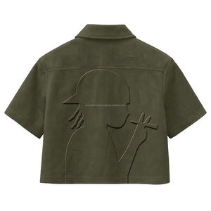 Camiseta Ringer Personalizada con Cuello Redondo y Manga Corta, Fabricante de Camisetas con Efecto Desgastado, Camiseta Vintage Lavada Personalizada con Dobladillo Deshilachado y Detalles Desgastados - Product Image 3