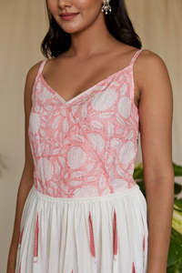 Summer Casual Maxi Ruffled Belt Jersey de algodón para mujer Hecho en India Escote sin tirantes con cierre de ojo de gancho - Product Image 5