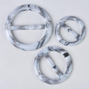 Boucles de ceinture de maillot de bain en résine plastique écologique, motif léopard ambré, design rectangulaire et rond, artisanat en résine - Product Image 5