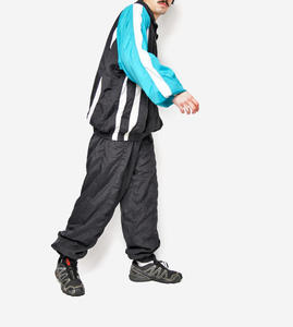 Conjunto de Chaqueta y Pantalón Impermeable de Secado Rápido con Estampado Personalizado, Chaqueta Cortavientos de Nailon, Chándal Deportivo Reflectante para Hombre - Product Image 2