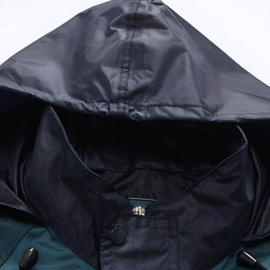 Traje Impermeable Premium con Forro de Malla Transpirable, Tela de Poliéster, Uso en Exteriores, Traje Resistente a Tormentas de PVC - Product Image 3