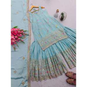 ชุดสูทดีไซเนอร์สไตล์อินเดียและปากีสถานสำหรับงานปาร์ตี้ ตกแต่งด้วยงานปักด้าย - Product Image 3