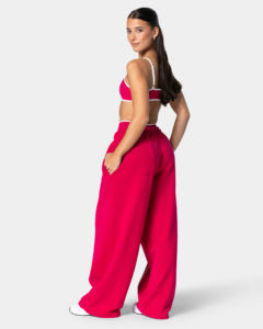 Pantalones Deportivos Anchos de Mujer, Color Rojo Coral Pintado, 100% Algodón, Ecológicos, Transpirables, Casuales, para Calle, Gimnasio y Descanso - Product Image 4