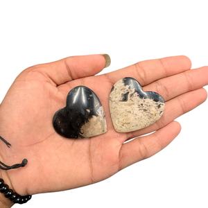 Auténtico Cabujón de Ojo de Raíz de Palma – Piedra con Patrón Orgánico Único para Joyería Fina - Product Image 2