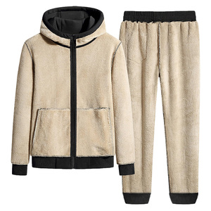 Ensemble de survêtement d'hiver pour homme de haute qualité avec sweat à capuche zippé et pantalon évasé, personnalisable, 100 % coton molletonné respirant, avec logo, pour le sport et la détente - Product Image 3