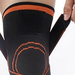 Rodillera de compresión elástica transpirable con soporte para gimnasio, entrenamiento, correr, levantamiento de pesas, baloncesto, protector de articulaciones - Product Image 3