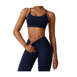 Ensemble de sport 2 pièces pour femme, taille haute, extensible dans les quatre sens, avec logo personnalisé, leggings en spandex de qualité supérieure, pour le yoga et la gym, vente en gros - Product Image 4