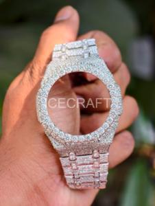 Caja y Correa de Reloj de Lujo con Diamantes Engastados, Piezas de Reloj Personalizadas con Circonitas Brillantes - Product Image 6