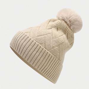 Ensemble trois pièces hiver tricoté couleur unie : gants chauds anti-froid, écharpe et bonnet pour l'extérieur en automne - Product Image 2