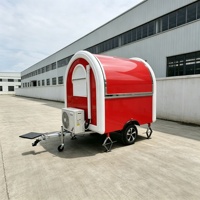 Petite remorque alimentaire ronde, chariot alimentaire mobile, remorque alimentaire compacte personnalisée pour le café, les boissons, les desserts, les collations, la restauration et les événements en plein air