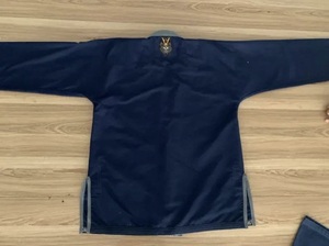 Kimono de Jiu-jitsu Personalizado Azul Premium de Alta Calidad, 450GSM, Tejido Perlado, Ligero, 100% Algodón, para BJJ Brasileño - Product Image 2