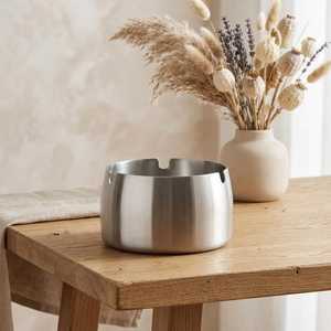 <b>Compact</b> Metal Ashtray for <b>Desk</b> Balcony and Garden - Product Image 5