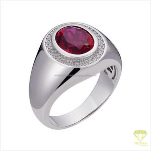 Bague de luxe pour homme en argent 925 avec diamant de laboratoire et serti rond, pour les marques de bijouterie en gros et de détail - Product Image 5