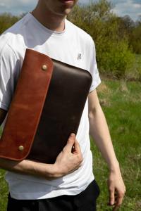 Funda de Piel Auténtica de Alta Calidad con Logotipo Personalizado para Laptop MacBook Air Pro de 13 Pulgadas, Modelo LS-0272 - Product Image 3