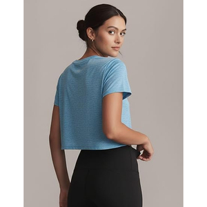 Camiseta Corta Holgada de Algodón para Mujer, Estilo Oversize con Hombros Caídos, Casual, Lisa, con Logotipo Personalizado - Product Image 2