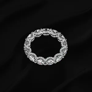แหวนเพชรทรงรี VVs-VS Clarity IGI รูปทรงเฟอร์ริสวีล วงแหวนเพชรแบบ Eternity ทองคำขาว 14K เครื่องประดับชั้นดี ดีไซน์หรูหราสำหรับผู้หญิง - Product Image 4
